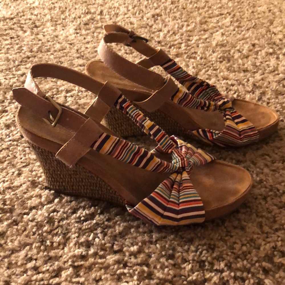 Wedge heels sandals